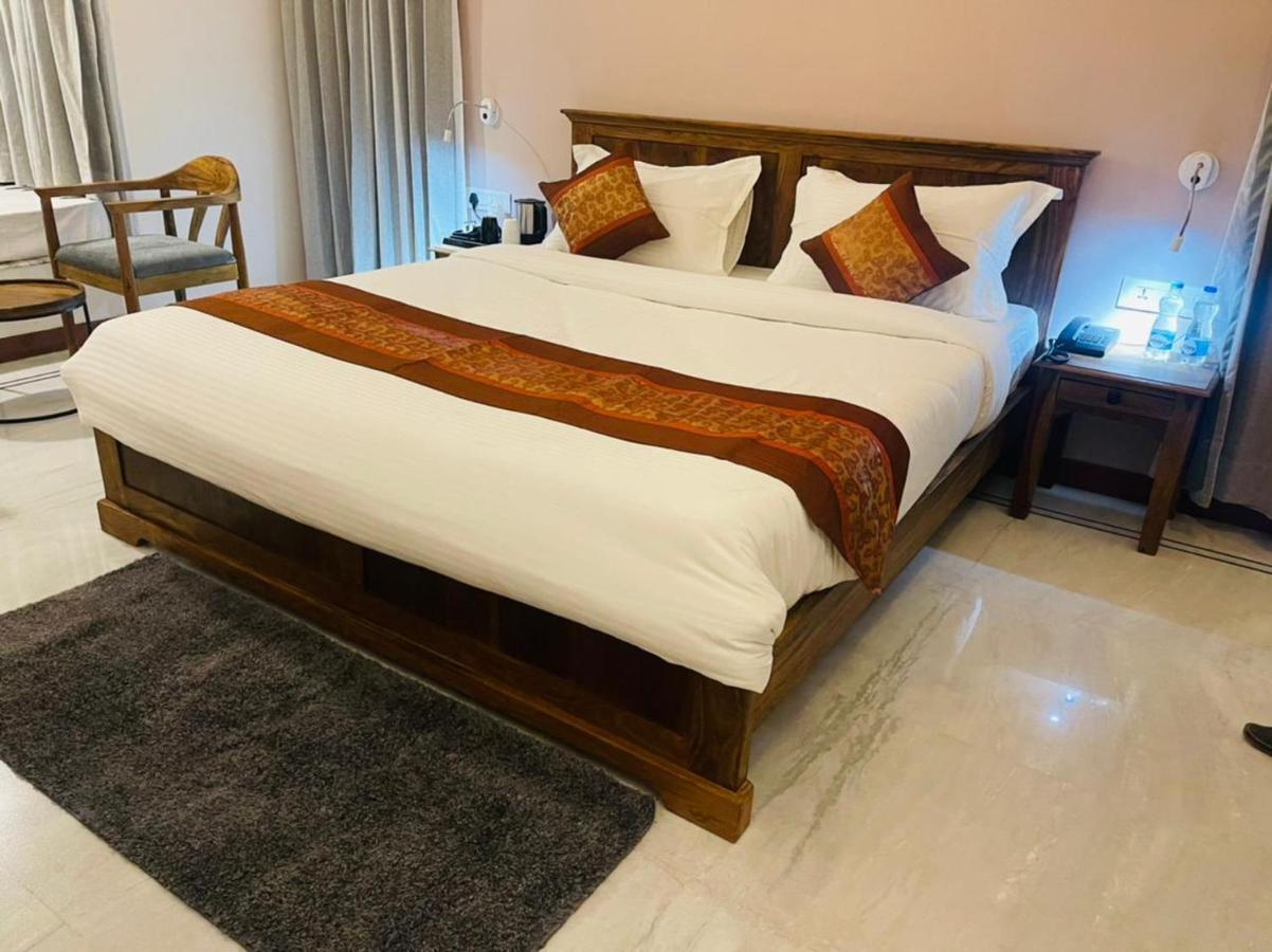 Dheergarh Palace Udaipur Esterno foto