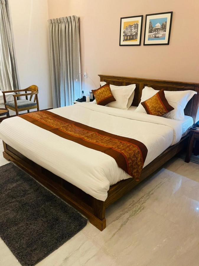 Dheergarh Palace Udaipur Esterno foto
